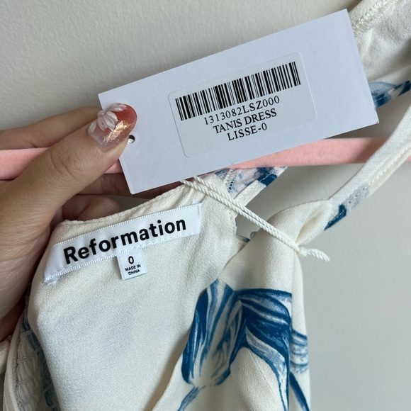 Reformation Tania dress in Lisse - Picture 6 of 7